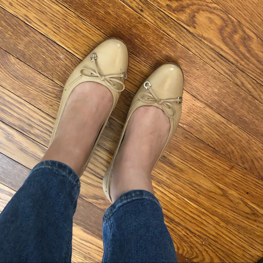 DESIGNER Salvatore Ferregamo Vintage Italian Flats